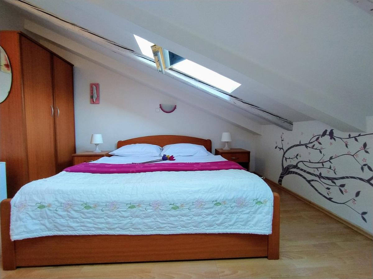 Pansion Tramontana Hotel Beli Bagian luar foto